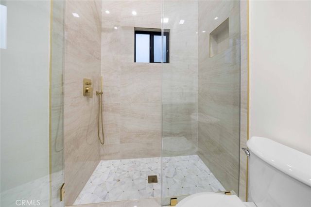 1324 Winchester Avenue A, Glendale, CA 91201