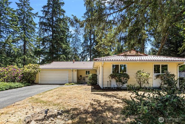 8308 99th Street Ct SW, Lakewood, WA 98498