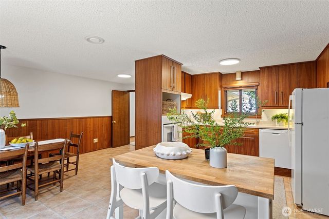 8308 99th Street Ct SW, Lakewood, WA 98498