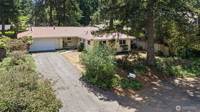 8308 99th Street Ct SW, Lakewood, WA 98498