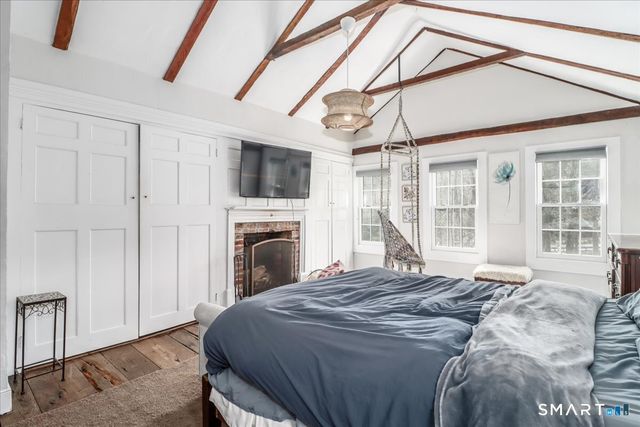 6 Weekeepeemee Road, Woodbury, CT 06798