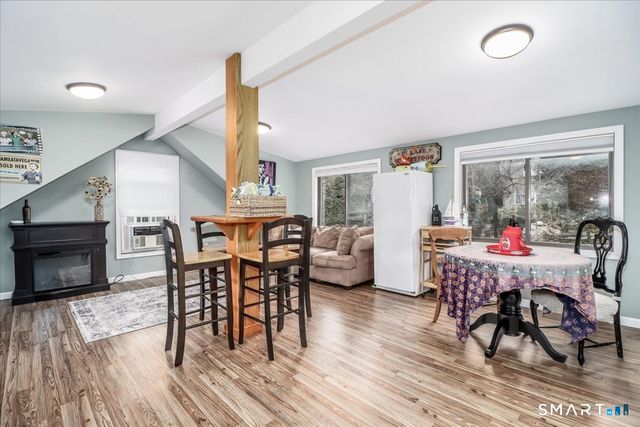 6 Weekeepeemee Road, Woodbury, CT 06798