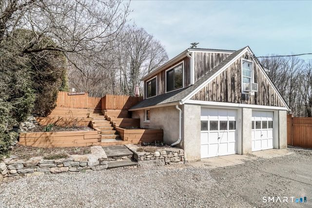 6 Weekeepeemee Road, Woodbury, CT 06798