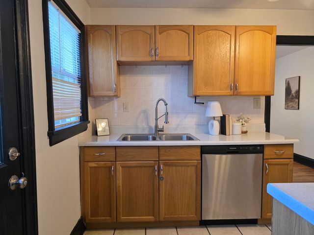 219 Sequoia Drive, Chattanooga, TN 37411