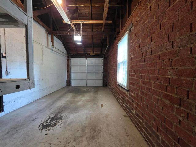 219 Sequoia Drive, Chattanooga, TN 37411