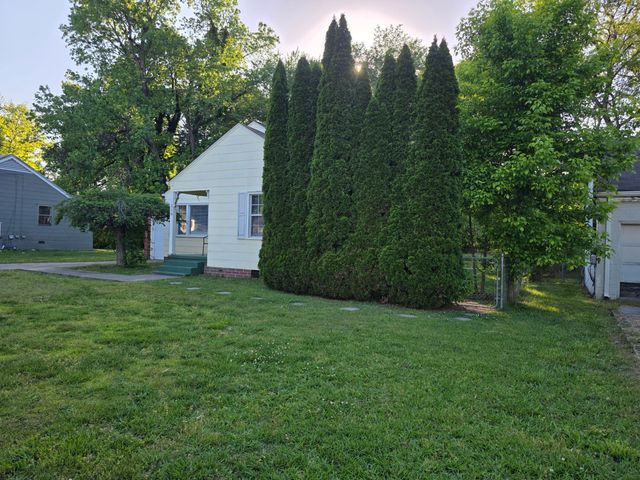 219 Sequoia Drive, Chattanooga, TN 37411