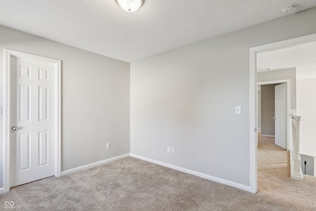 5729 Decatur Ridge Drive, Indianapolis, IN 46221