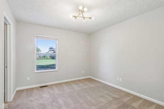 5729 Decatur Ridge Drive, Indianapolis, IN 46221