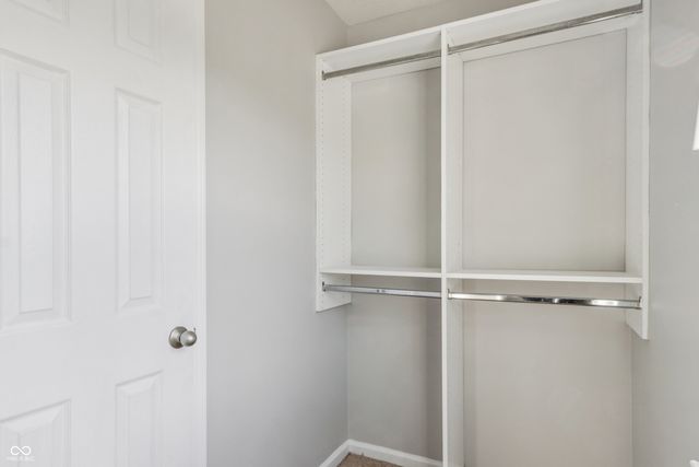 5729 Decatur Ridge Drive, Indianapolis, IN 46221