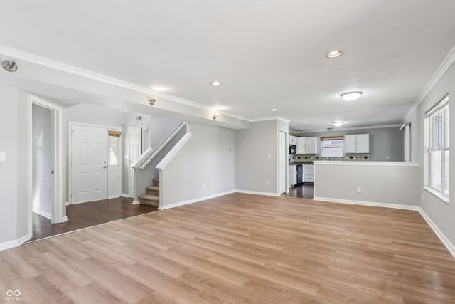 5729 Decatur Ridge Drive, Indianapolis, IN 46221