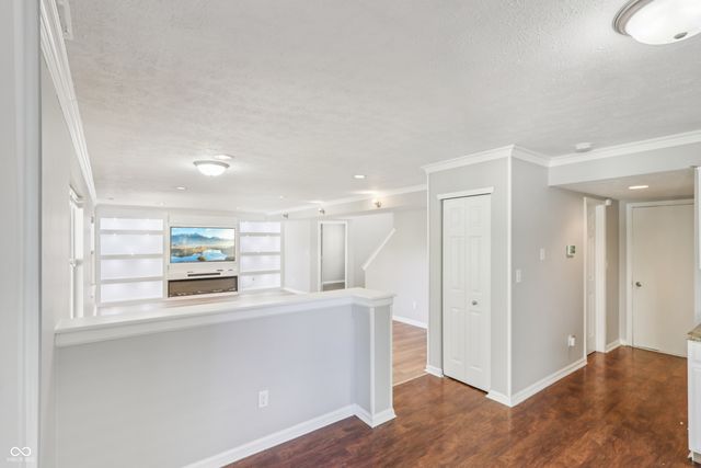 5729 Decatur Ridge Drive, Indianapolis, IN 46221