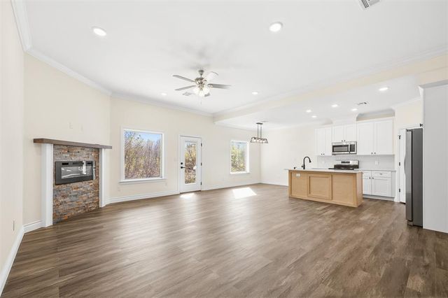 12444 Oak Alley, Guthrie, OK 73044