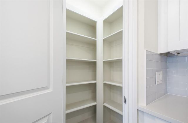 12444 Oak Alley, Guthrie, OK 73044