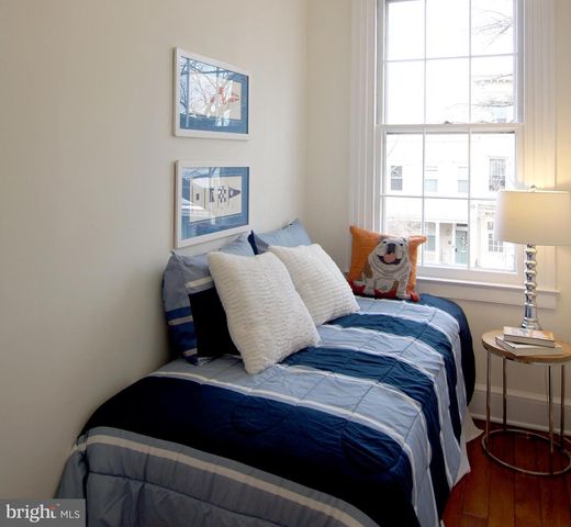 115 6TH ST SE, Washington, DC 20003