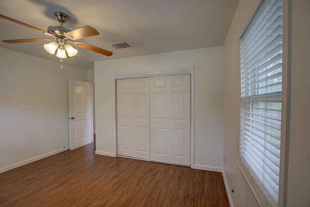 1307 Vine ST, Georgetown, TX 78626