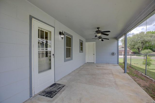 1307 Vine ST, Georgetown, TX 78626