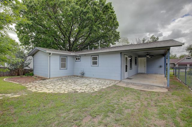 1307 Vine ST, Georgetown, TX 78626