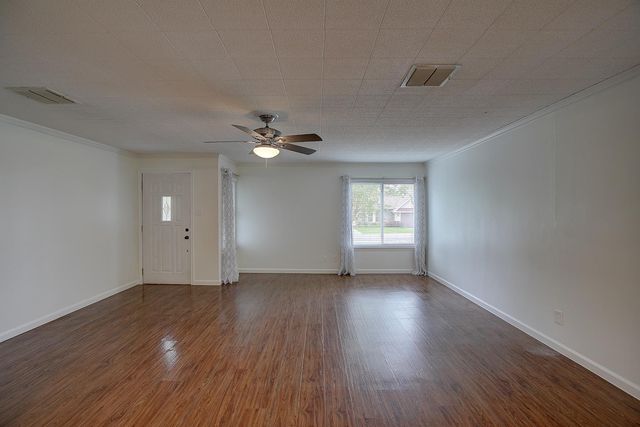 1307 Vine ST, Georgetown, TX 78626