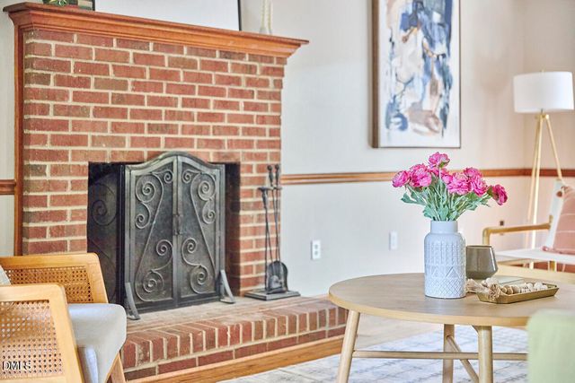 10 Cedar Bluff Court, Durham, NC 27704