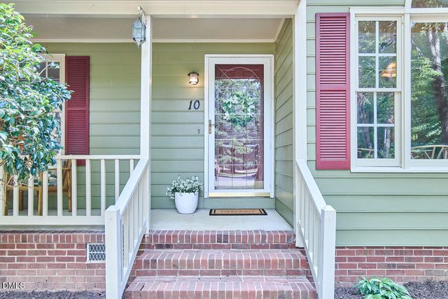 10 Cedar Bluff Court, Durham, NC 27704
