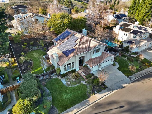 36 Savona Ct, Danville, CA 94526