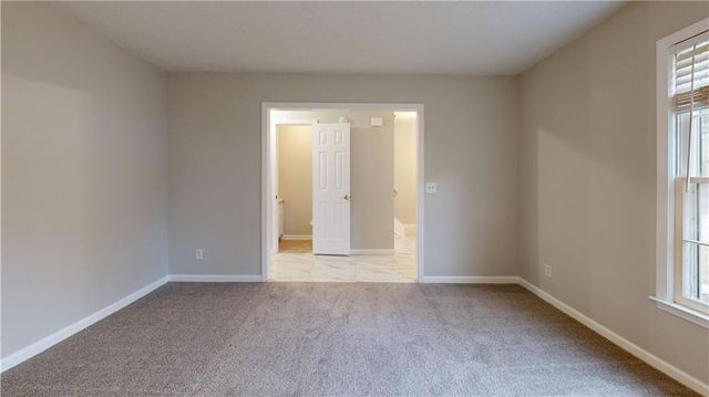 460 Oakland Ridge Court, Lawrenceville, GA 30044