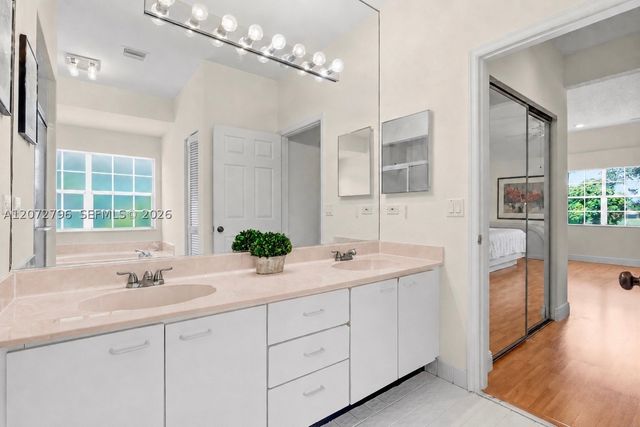 11594 Briarwood Cir 4, Boynton Beach, FL 33437