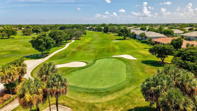 11594 Briarwood Cir 4, Boynton Beach, FL 33437