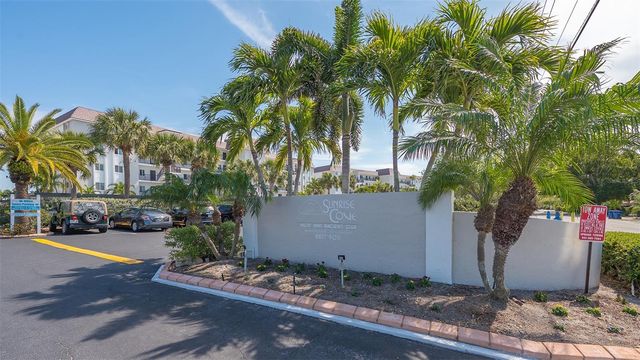 8977 MIDNIGHT PASS ROAD 222, Sarasota, FL 34242