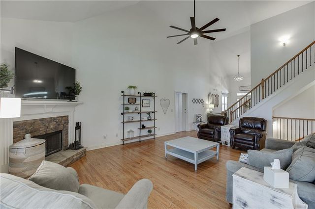 363 Durham Drive, Hoschton, GA 30548