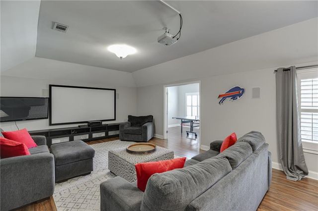 363 Durham Drive, Hoschton, GA 30548