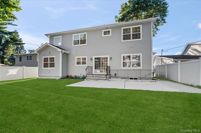 331 Orchid Road, Levittown, NY 11756