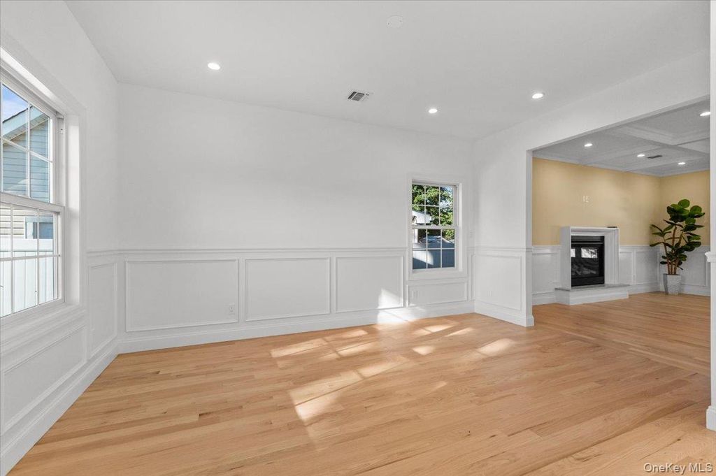 331 Orchid Road, Levittown, NY 11756 — photo 5