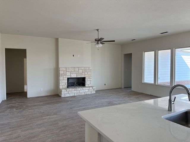 1129 Trinity Drive, Springtown, TX 76082