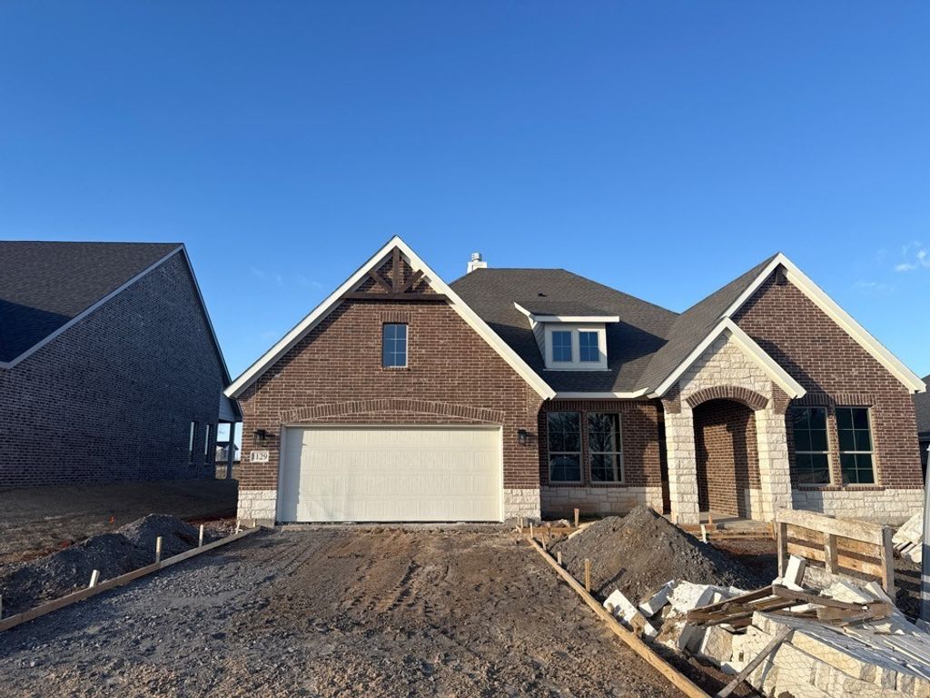 1129 Trinity Drive, Springtown, TX 76082