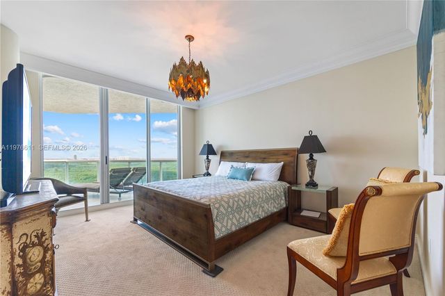 16500 Collins Avenue PHE, Sunny Isles Beach, FL 33160