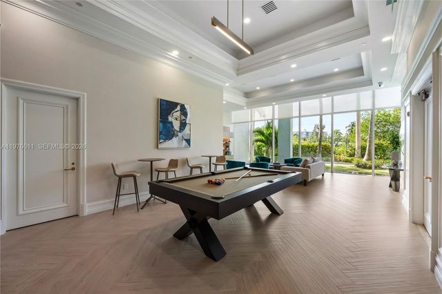 16500 Collins Avenue PHE, Sunny Isles Beach, FL 33160