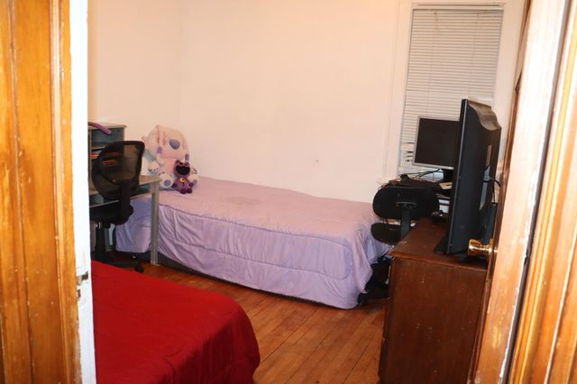 3243 Humboldt Avenue N, Minneapolis, MN 55412