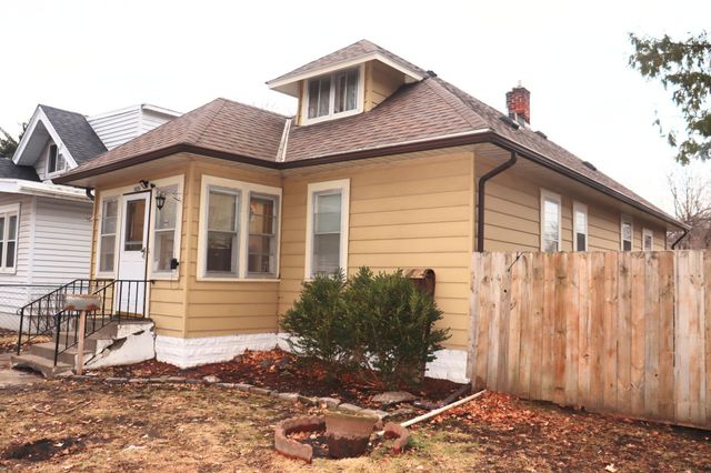 3243 Humboldt Avenue N, Minneapolis, MN 55412