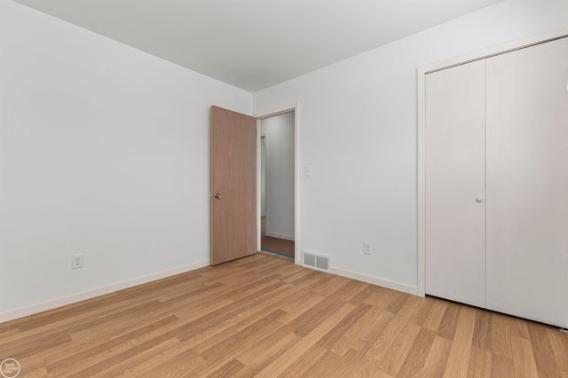 15218 Canberra Street, Roseville, MI 48066