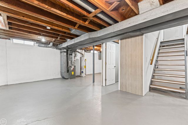 15218 Canberra Street, Roseville, MI 48066