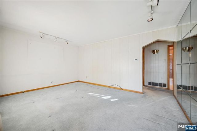 619 Lewandowski Street, Lyndhurst, NJ 07071