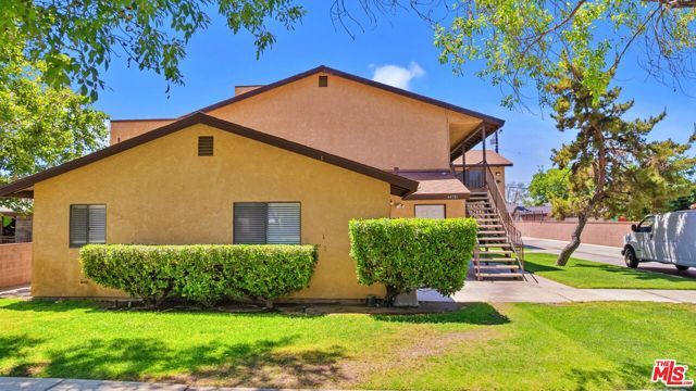 44751 Fern Avenue, Lancaster, CA 93534