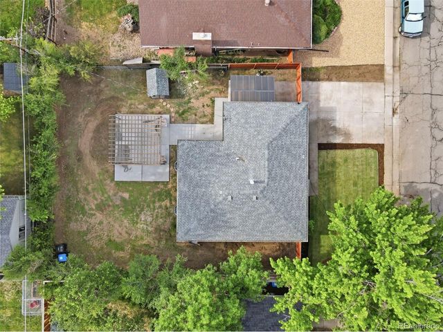 6033 Hoyt Ct, Arvada, CO 80004