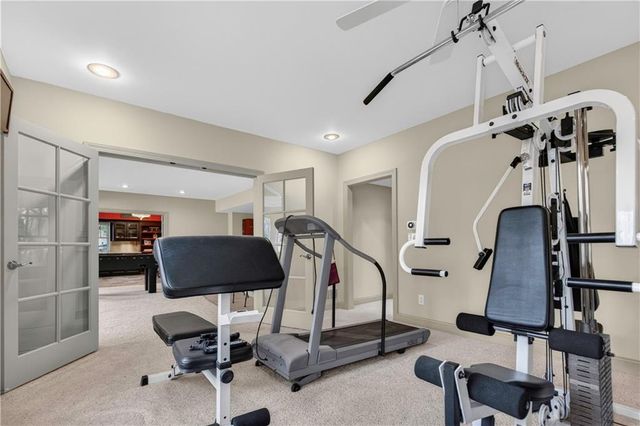 14140 S Copper Creek Drive, Olathe, KS 66062