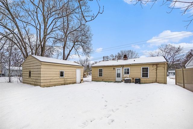 5536 Roanoke Street, Portage, MI 49024