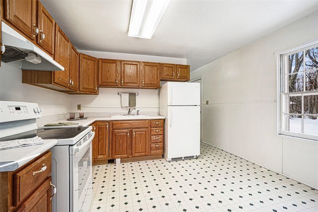 5536 Roanoke Street, Portage, MI 49024