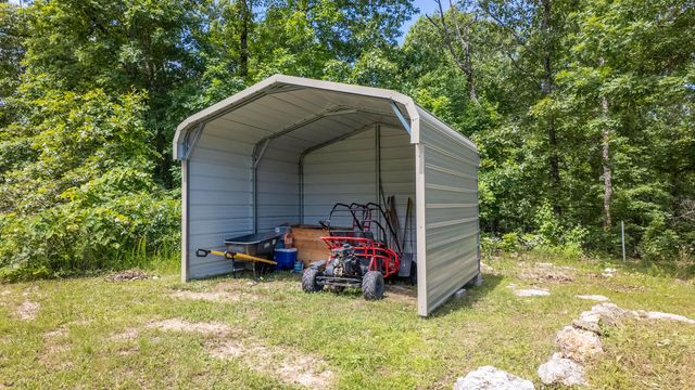 889 County Road 101, Alton, MO 65606