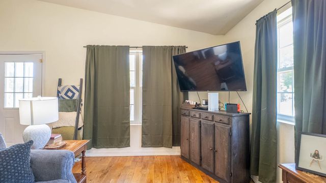 889 County Road 101, Alton, MO 65606