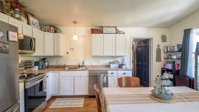 889 County Road 101, Alton, MO 65606